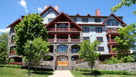 Hearthstone Lodge on Stratton Mountain