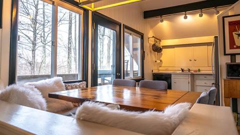 22 North Branch House Rental