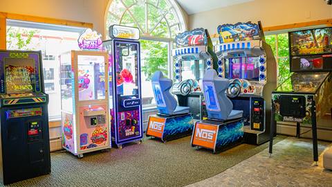 1 Up Video Game Arcade Stratton Village