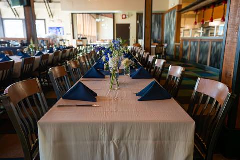 Grizzly's wedding reception venue Stratton Mountain