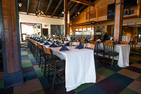 Grizzly's wedding reception venue settings