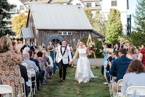 Stratton Mountain Wedding Venue Commons Lawn