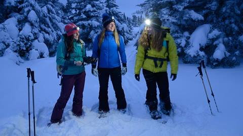 Night Snowshoe Hikes at Stratton
