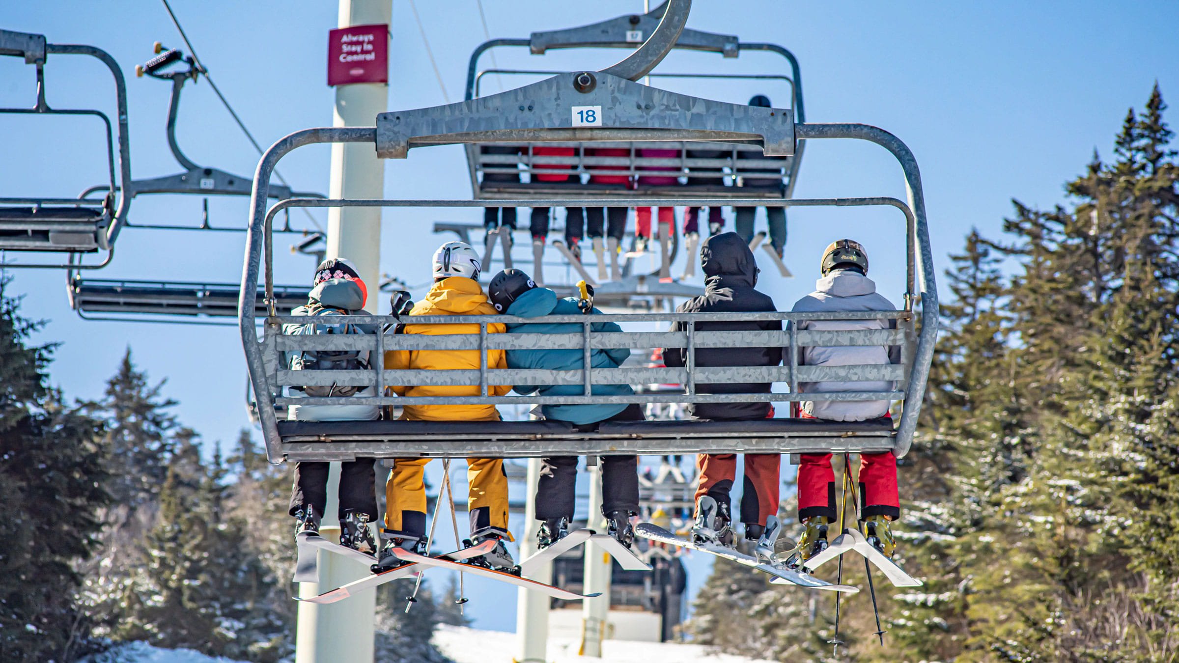 LIVE Stratton Mountain Resort Webcams & Weather