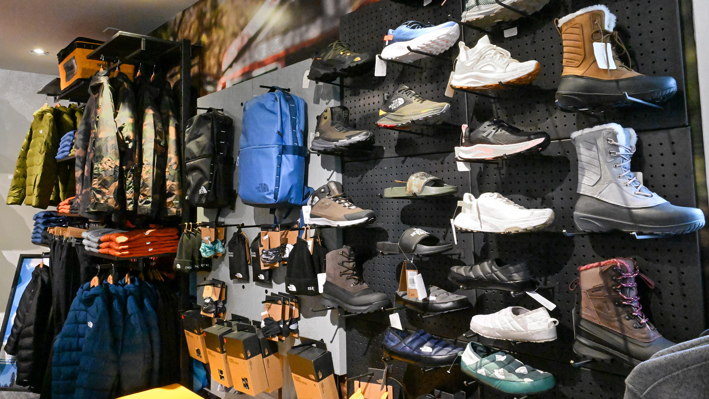 The North Face Summit Shop Stratton Mountain Resort
