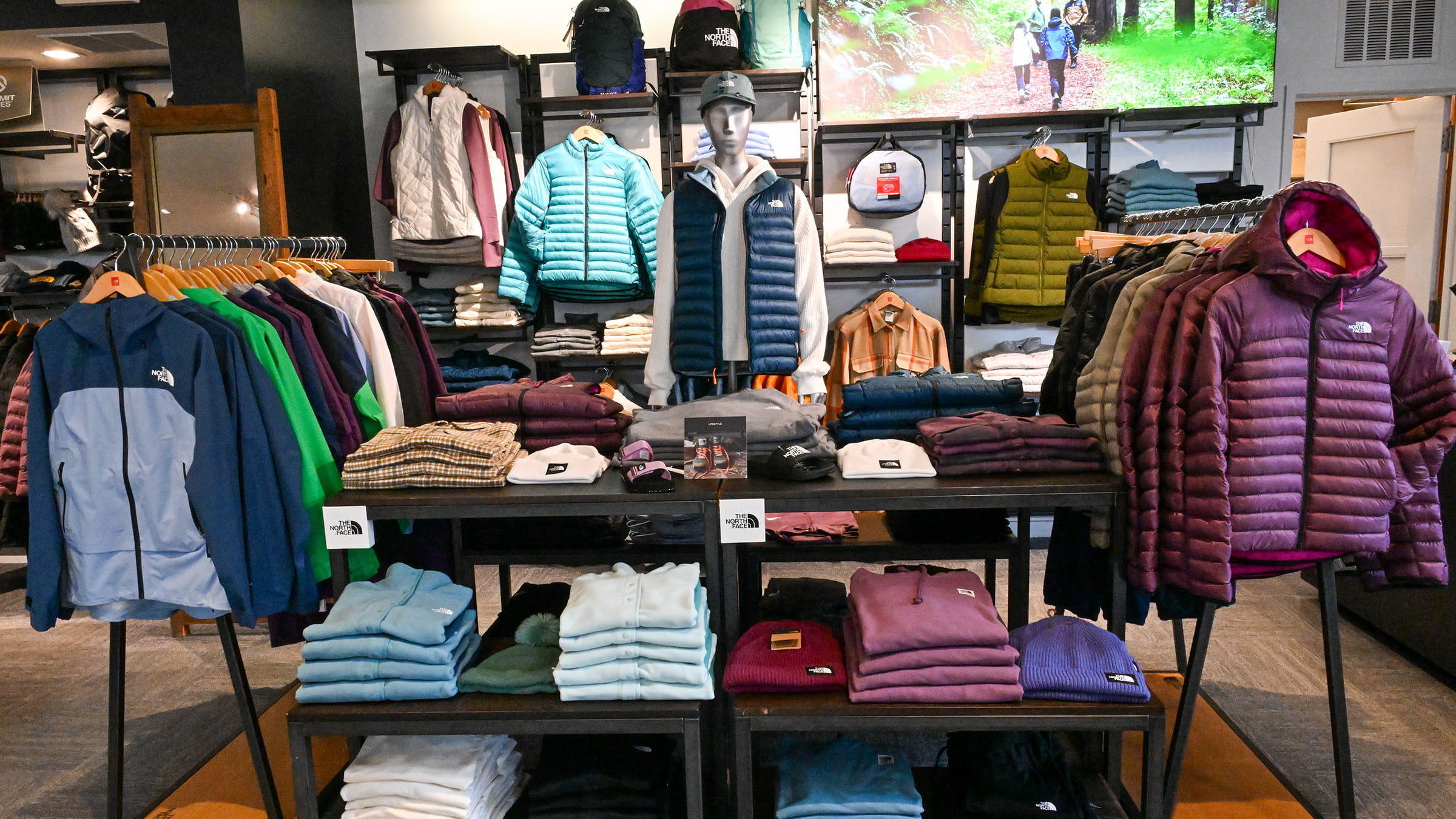 The North Face Summit Shop Stratton Mountain Resort