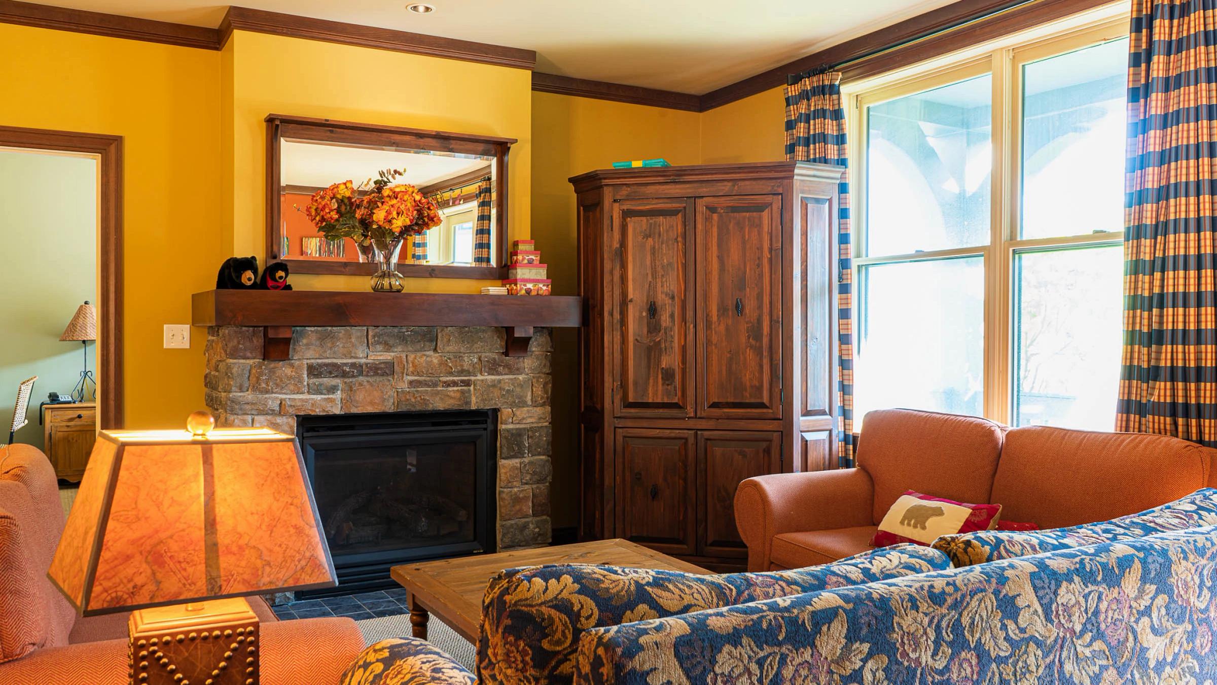 Vacation Rentals | Rising Bear Lodge | Stratton Vermont
