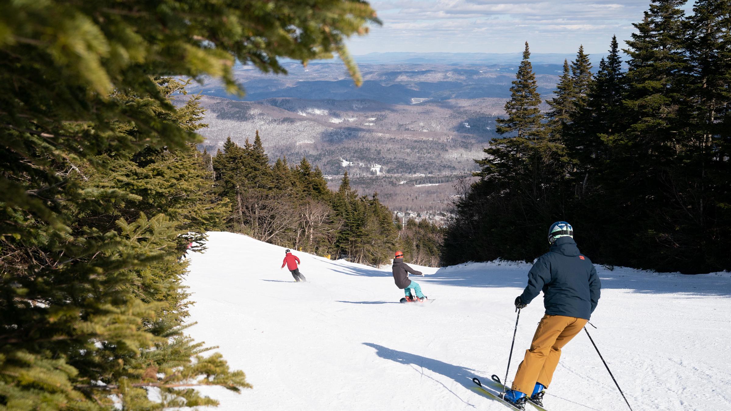 8 BEST Things to Explore When Visiting Stratton in Vermont